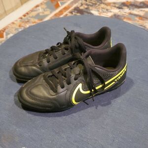 NIKE TIEMPO LEGEND SOCCER CLEATS DA1331-070 (1Y) PREOWNED